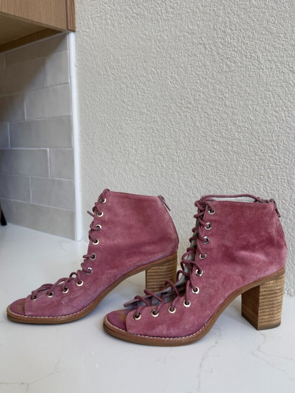 Jeffrey Campbell Cors Dusty Rose Suede Peep Toe Lace-Up Booties | Size 8 🌸